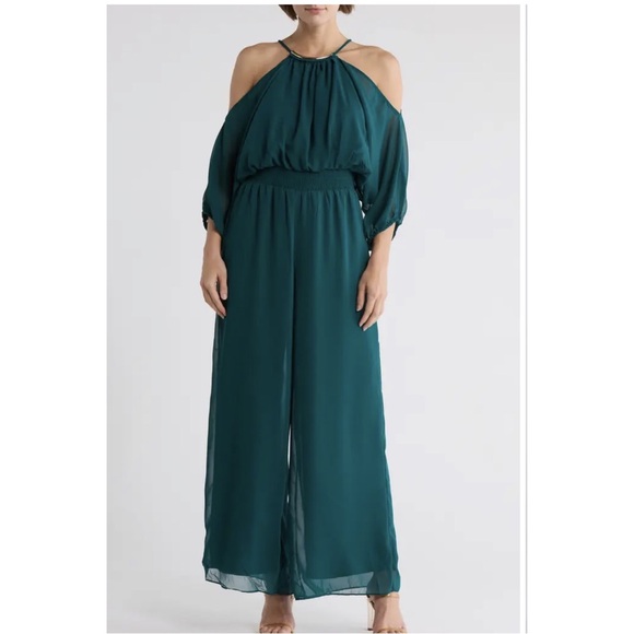 Halogen Teal Chiffon Halter Jumpsuit Cold Shoulder NWT Size Small fits 6-8 - Picture 1 of 4